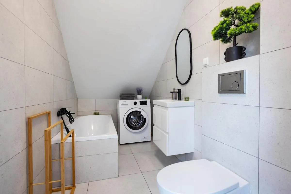 Apartament Aleja 69 Kraków 0*,
